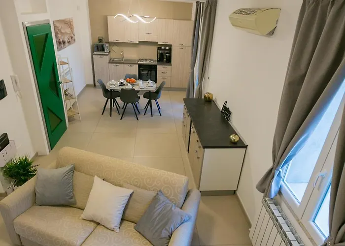 Almar - Apartman Crotone